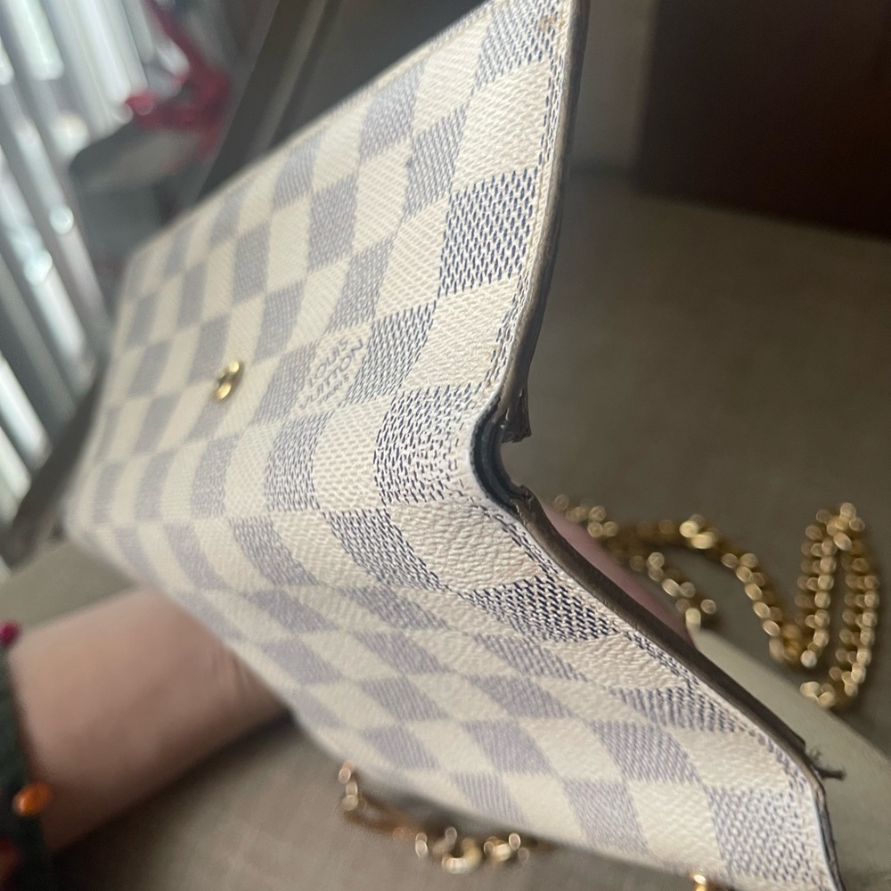 Authentic Louis Vuitton damier azur long wallet TN2134 (B32) - Picture 7 of 15